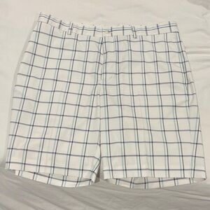 Greg Norman Men's White and Blue Checkered Shorts